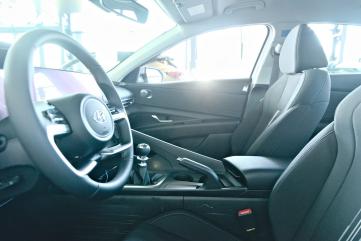Hyundai Elantra  1.6 MPI SMART NAVI 2021