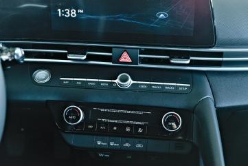 Hyundai Elantra  1.6 MPI SMART NAVI 2021
