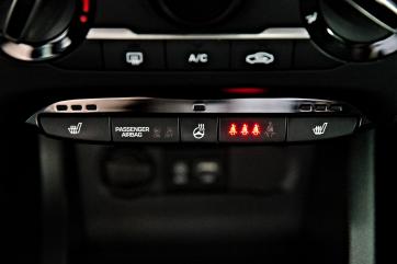 Hyundai i20 Coupe 3d Comfort 1.0 T-GDI 100KM 2017r - JedynyTaki Klima Tempomat