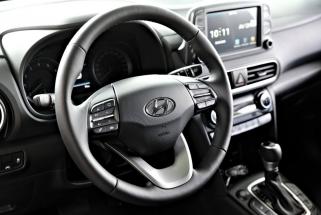 Hyundai Kona Nowoczesny z bogatym wyposażeniem. 