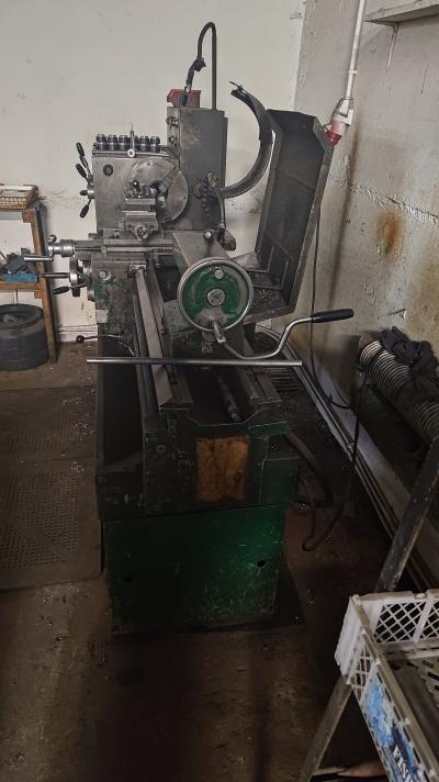 Tokarka uniwersalna TUM 35 – polska produkcja – 9 